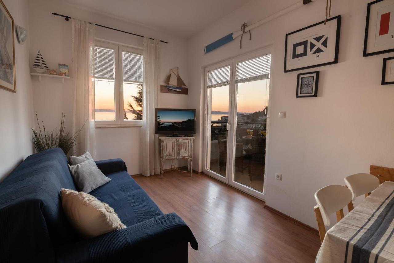 Apartments Villa Mandarina ポドゥゴラ 部屋 写真